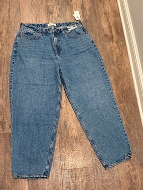 Abercrombie & Fitch The Tapered Loose Curve Love